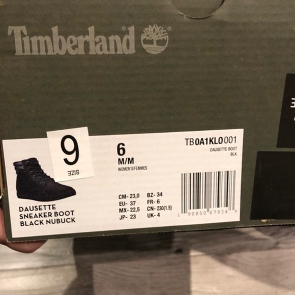 Timberland Black Suede lace up Boots size 6 - Picture 5 of 10